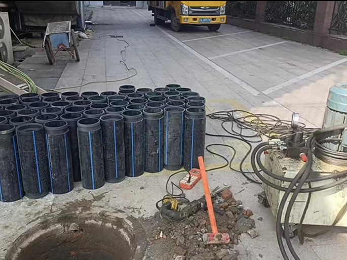 资溪PE置换管厂家 DN315置换管 非开挖管短管置换